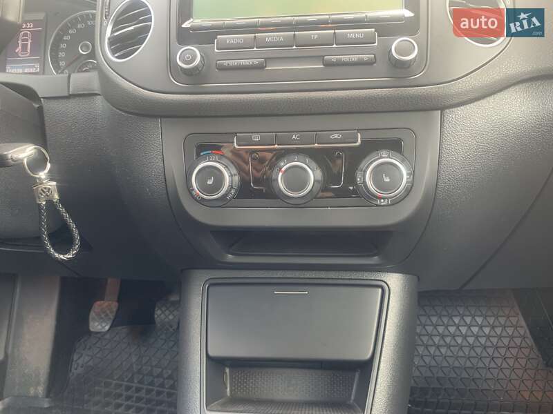 Хэтчбек Volkswagen Golf Plus 2010 в Тальном