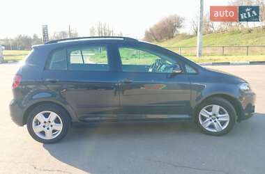 Хэтчбек Volkswagen Golf Plus 2009 в 