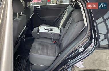 Хэтчбек Volkswagen Golf Plus 2009 в 