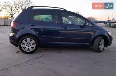 Хетчбек Volkswagen Golf Plus 2009 в 