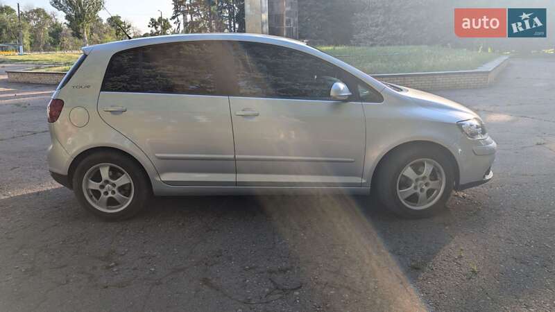 Хэтчбек Volkswagen Golf Plus 2007 в Дружковке