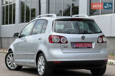Хэтчбек Volkswagen Golf Plus 2009 в 
