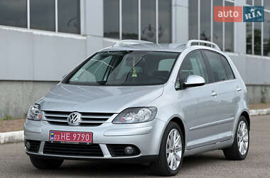 Хэтчбек Volkswagen Golf Plus 2009 в 