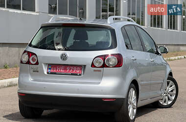 Хэтчбек Volkswagen Golf Plus 2009 в 