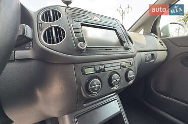 Хэтчбек Volkswagen Golf Plus 2009 в 