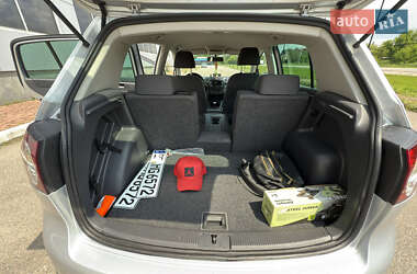 Хэтчбек Volkswagen Golf Plus 2009 в 