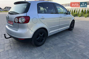 Хетчбек Volkswagen Golf Plus 2008 в 