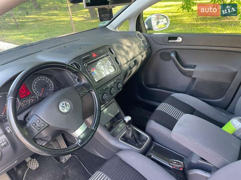 Хетчбек Volkswagen Golf Plus 2008 в Ківерцях