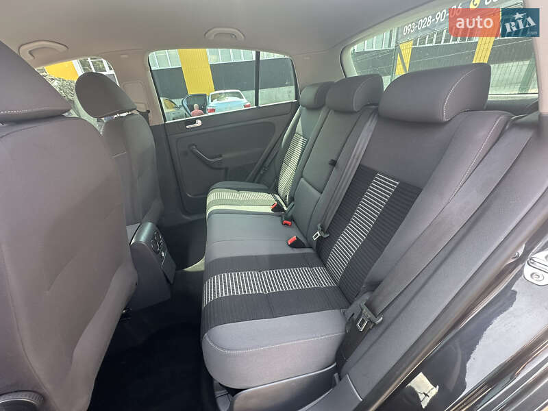 Хетчбек Volkswagen Golf Plus 2009 в Ніжині