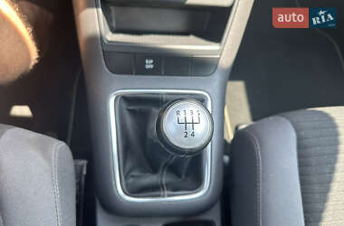 Хэтчбек Volkswagen Golf Plus 2009 в 