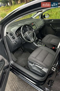 Хэтчбек Volkswagen Golf Plus 2010 в 