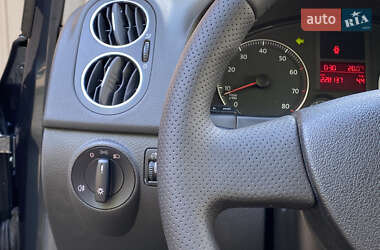 Хэтчбек Volkswagen Golf Plus 2005 в 