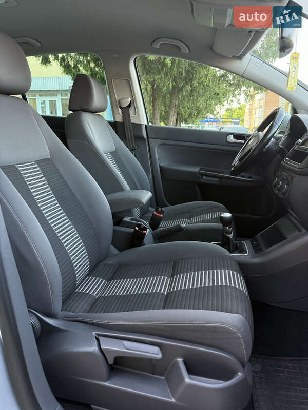 Хетчбек Volkswagen Golf Plus 2008 в Вінниці