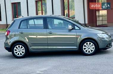 Хэтчбек Volkswagen Golf Plus 2007 в 