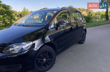 Хэтчбек Volkswagen Golf Plus 2010 в Иваничах