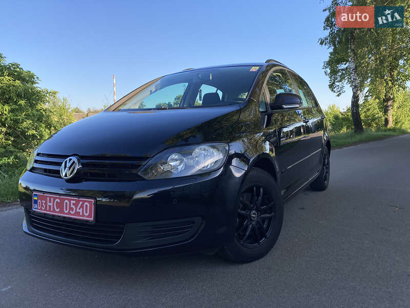 Хетчбек Volkswagen Golf Plus 2010 в Нововолинську