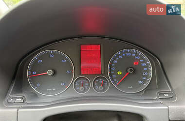 Хэтчбек Volkswagen Golf Plus 2008 в 