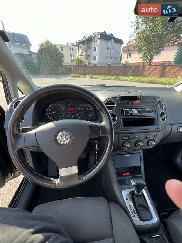 Хетчбек Volkswagen Golf Plus 2007 в Рівному
