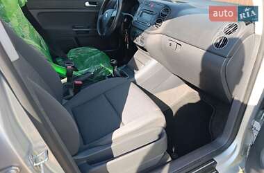 Хэтчбек Volkswagen Golf Plus 2005 в 
