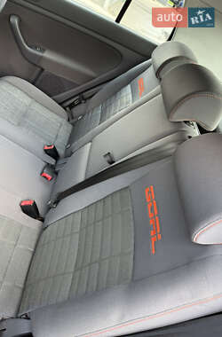 Хэтчбек Volkswagen Golf Plus 2006 в 