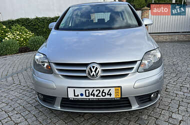 Хэтчбек Volkswagen Golf Plus 2006 в 