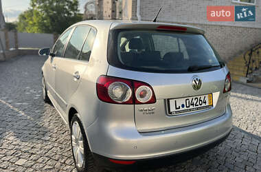 Хэтчбек Volkswagen Golf Plus 2006 в 