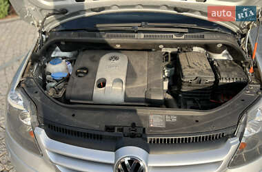 Хэтчбек Volkswagen Golf Plus 2006 в 