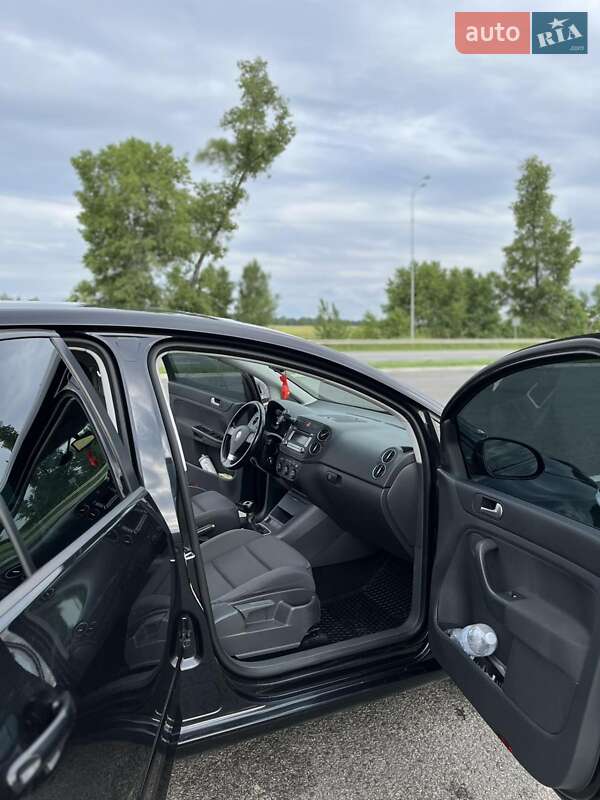 Хетчбек Volkswagen Golf Plus 2006 в Ромнах