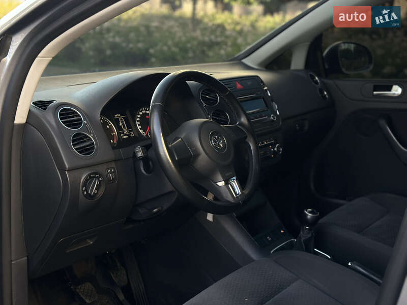 Хетчбек Volkswagen Golf Plus 2009 в Івано-Франківську