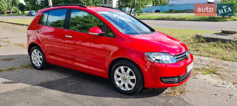 Хэтчбек Volkswagen Golf Plus 2010 в Черкассах фото 127 Хэтчбек Volkswagen Golf Plus 2010 в Черкассах