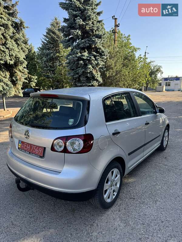 Хэтчбек Volkswagen Golf Plus 2007 в Вознесенске