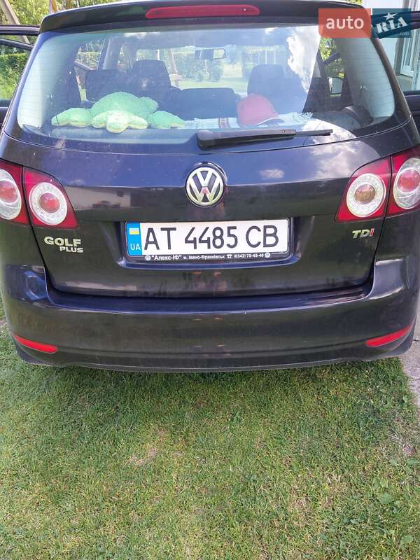 Хэтчбек Volkswagen Golf Plus 2011 в Косове фото 17 Хэтчбек Volkswagen Golf Plus 2011 в Косове