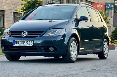 Хэтчбек Volkswagen Golf Plus 2008 в Умани