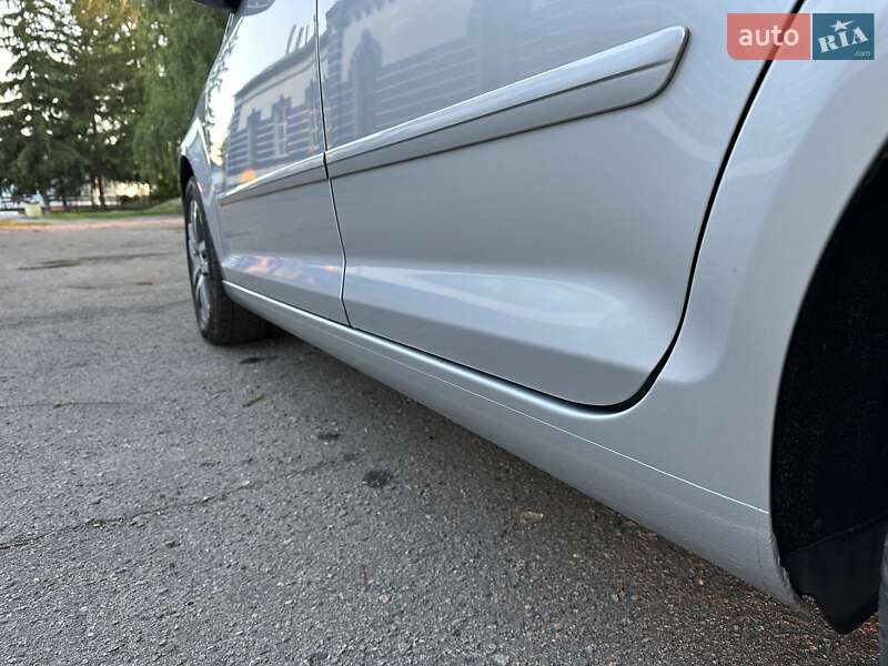 Хетчбек Volkswagen Golf Plus 2009 в Лебедині фото 21 Хетчбек Volkswagen Golf Plus 2009 в Лебедині