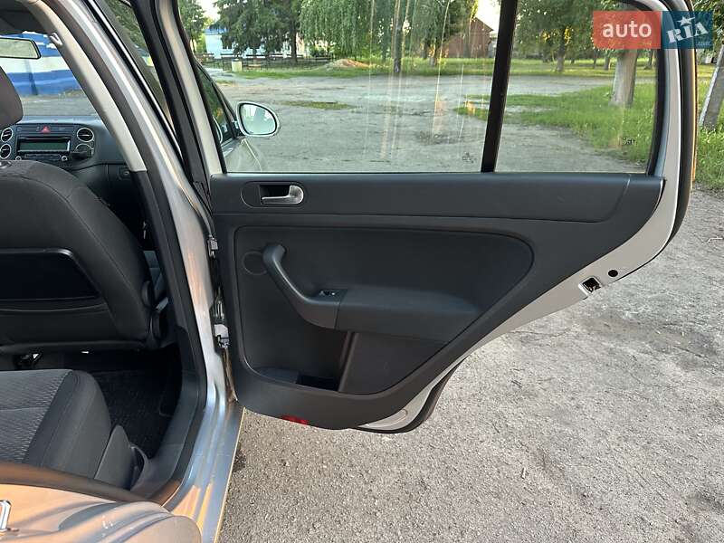 Хетчбек Volkswagen Golf Plus 2009 в Лебедині фото 32 Хетчбек Volkswagen Golf Plus 2009 в Лебедині