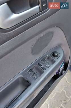 Хетчбек Volkswagen Golf Plus 2006 в 