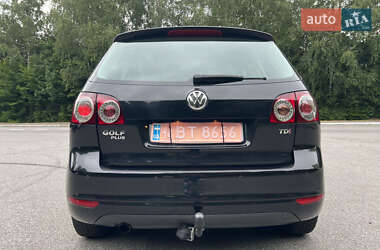 Хэтчбек Volkswagen Golf Plus 2011 в 