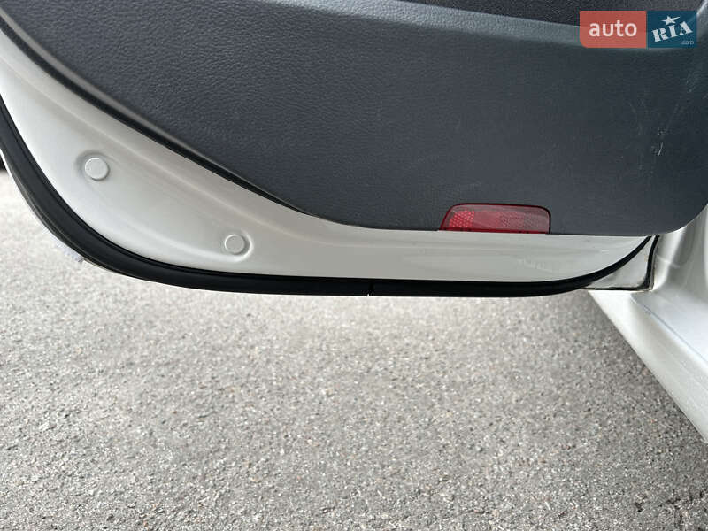 Хетчбек Volkswagen Golf Plus 2008 в Полтаві