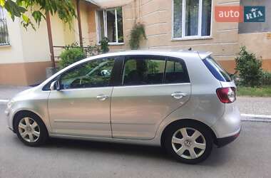 Хэтчбек Volkswagen Golf Plus 2008 в 