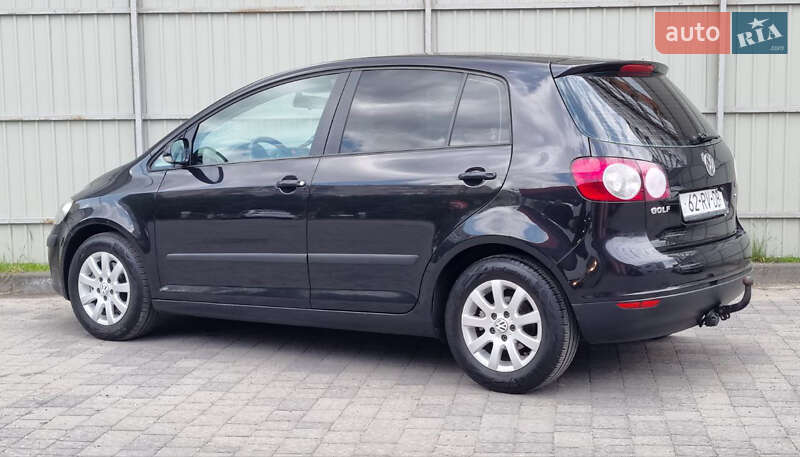 Хэтчбек Volkswagen Golf Plus 2005 в Львове