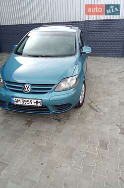 Хэтчбек Volkswagen Golf Plus 2006 в 
