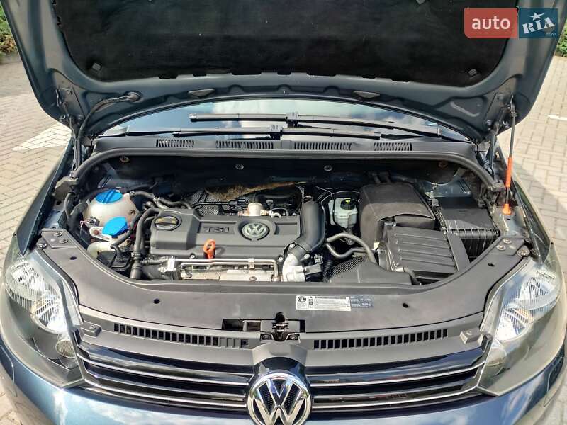 Хэтчбек Volkswagen Golf Plus 2009 в Харькове