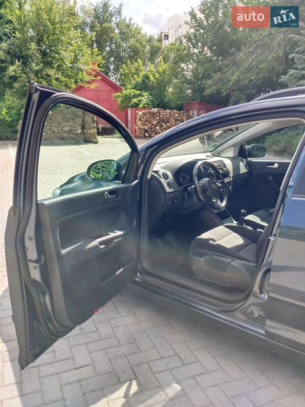 Хэтчбек Volkswagen Golf Plus 2009 в Харькове