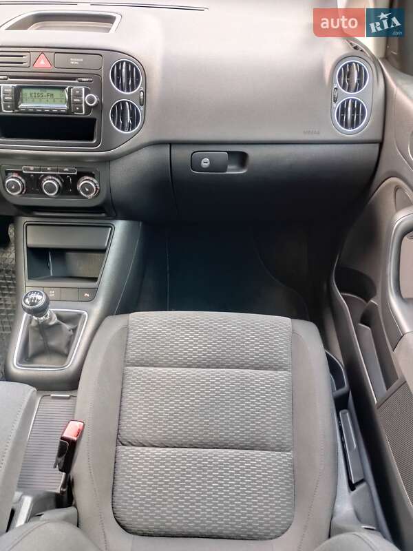 Хэтчбек Volkswagen Golf Plus 2009 в Харькове