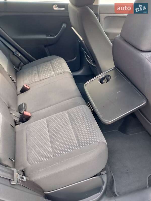 Хэтчбек Volkswagen Golf Plus 2009 в Харькове
