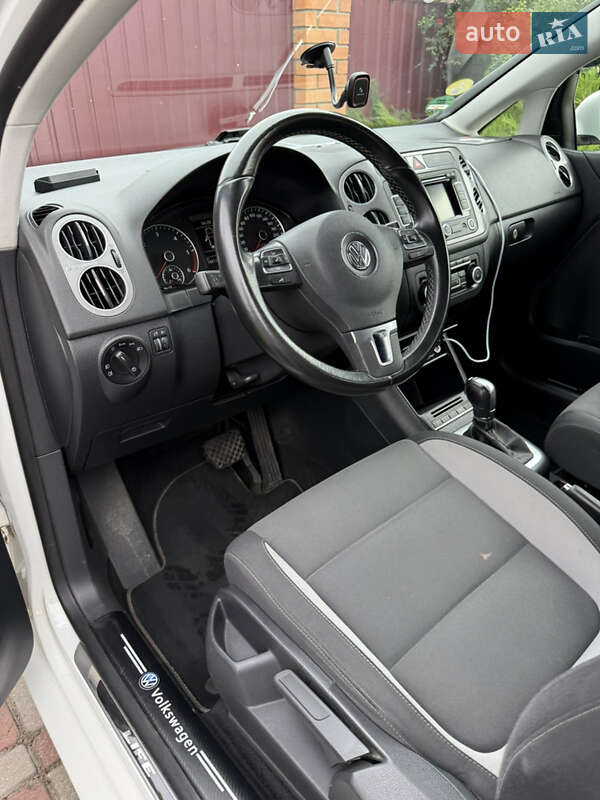 Хэтчбек Volkswagen Golf Plus 2013 в Киеве