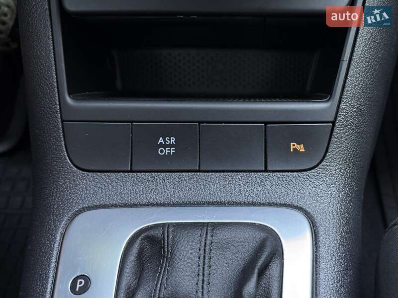 Хэтчбек Volkswagen Golf Plus 2010 в Днепре