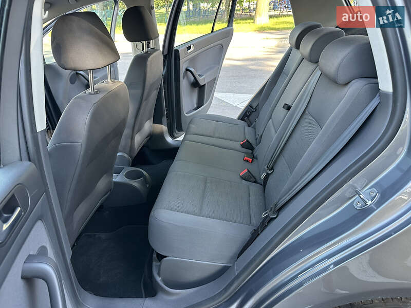 Хэтчбек Volkswagen Golf Plus 2009 в Виннице
