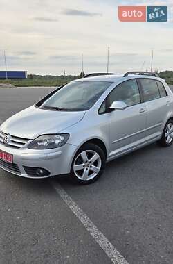 Хетчбек Volkswagen Golf Plus 2008 в Яворові