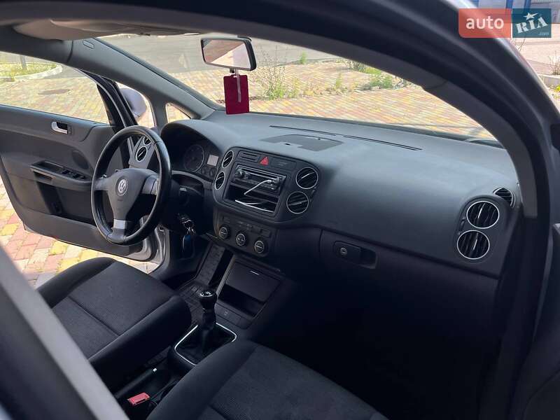 Хетчбек Volkswagen Golf Plus 2008 в Харкові